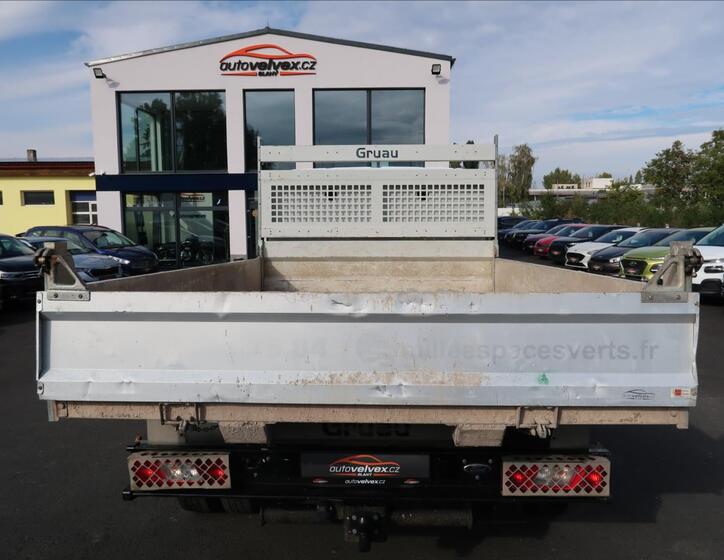 Ford Transit 13