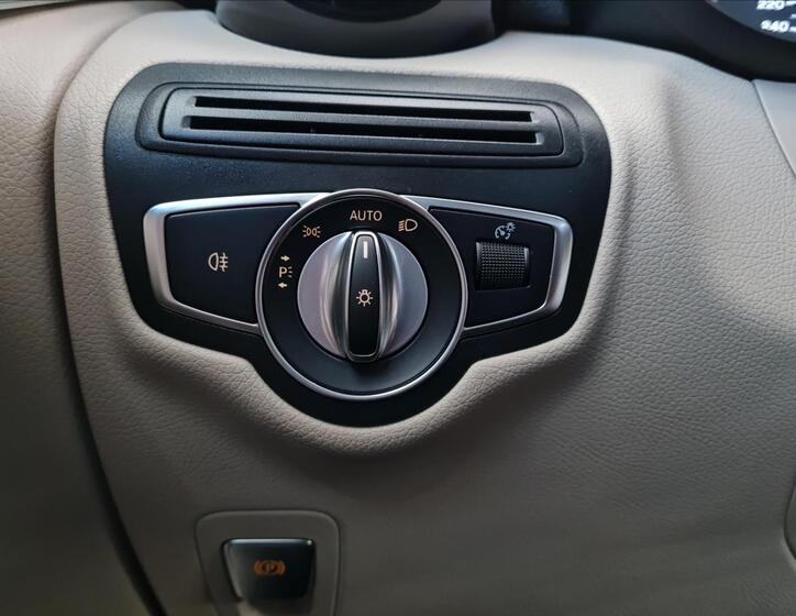 Mercedes-Benz GLC 11