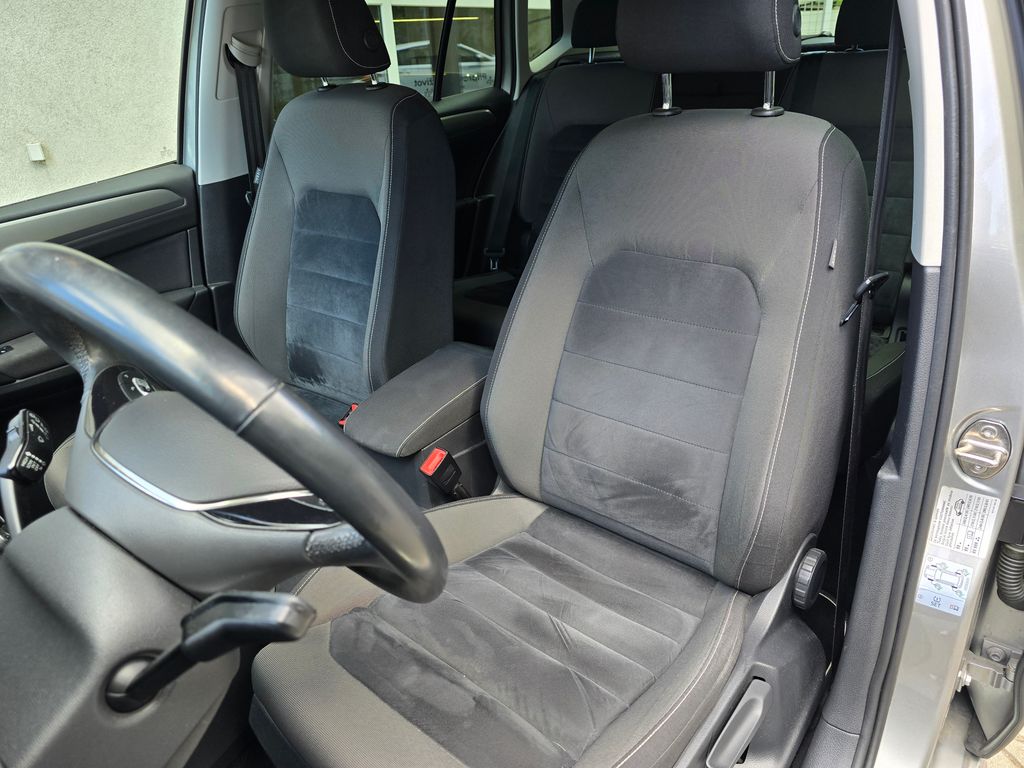 Volkswagen Golf Sportsvan
