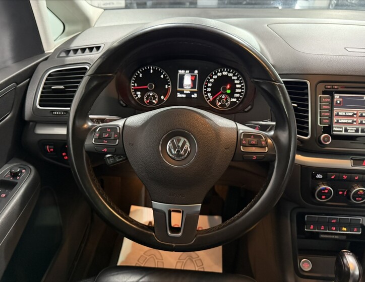 Volkswagen Sharan 22
