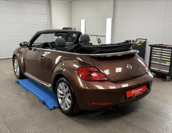 Volkswagen Beetle 4