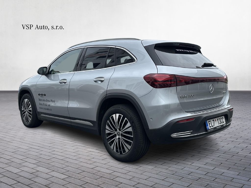 Mercedes-Benz EQA