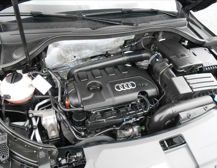 Audi Q3 38