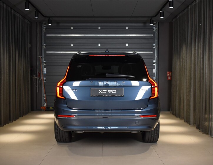Volvo XC90 5