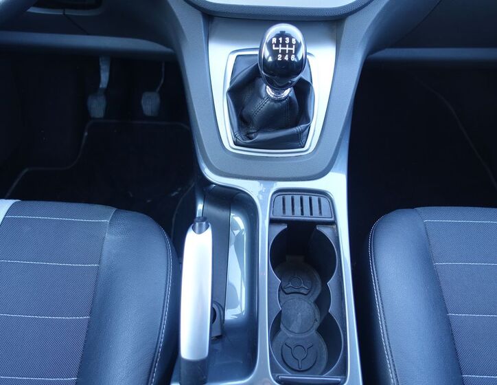 Ford Kuga 11