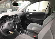 Volkswagen Tiguan 7