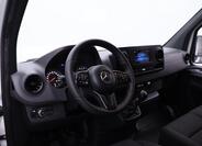 Mercedes-Benz Sprinter 28