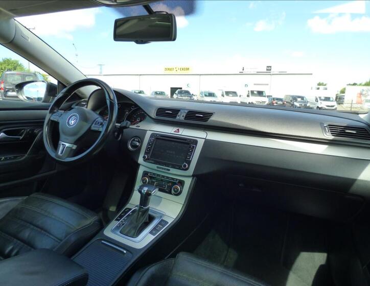 Volkswagen Passat CC 49