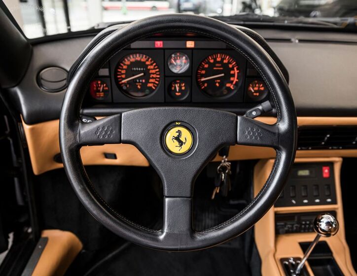 Ferrari Mondial 7