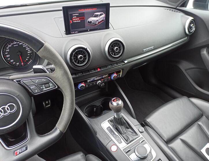 Audi RS 3 16
