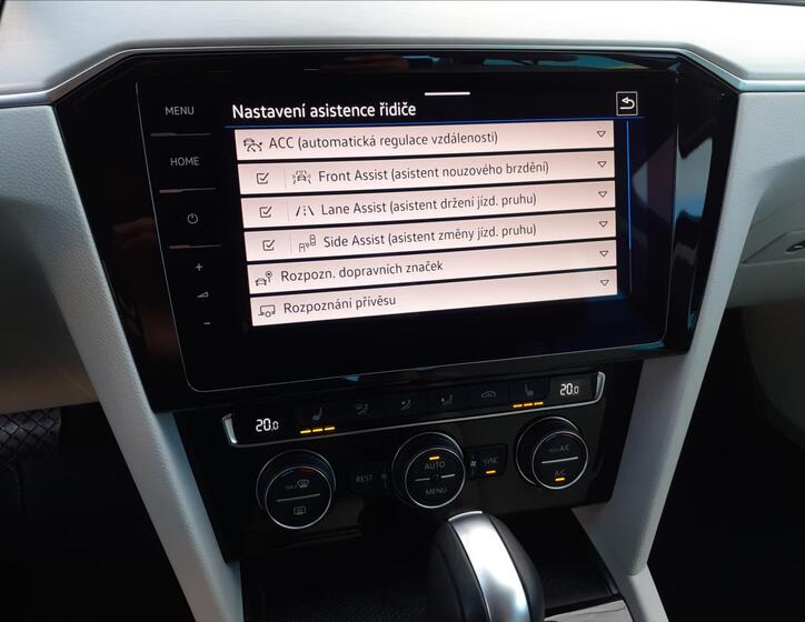 Volkswagen Passat 11
