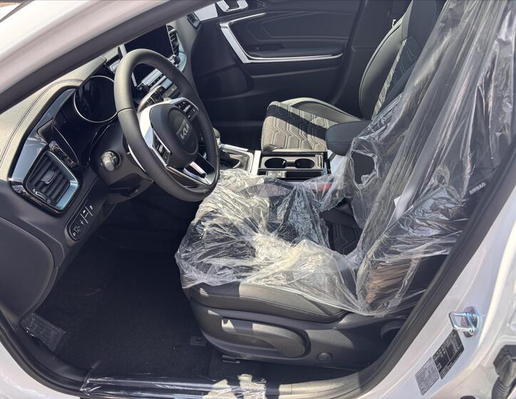 KIA XCeed 7