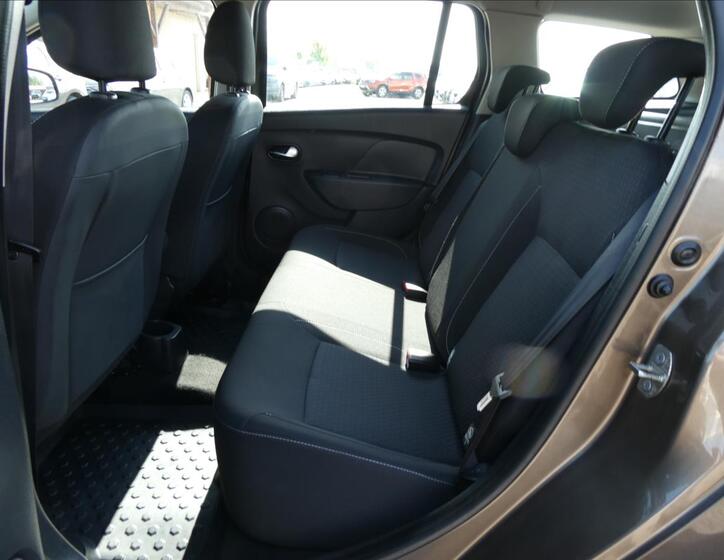Dacia Logan 18