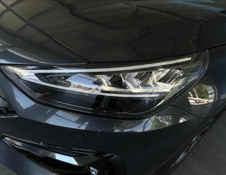 Hyundai i30 26