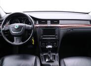 Škoda Superb 32