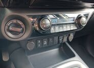Toyota Hilux 23