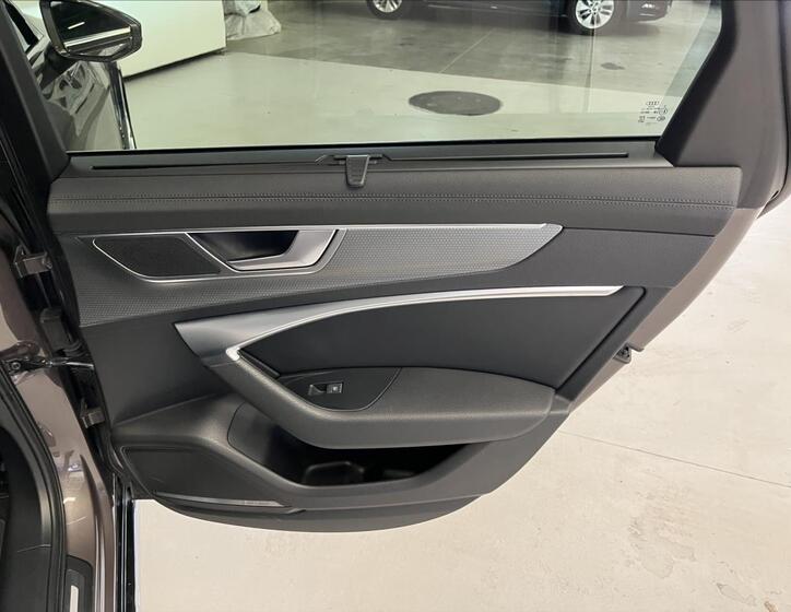 Audi A6 Allroad 36