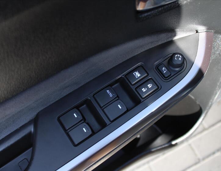 Suzuki Vitara 26