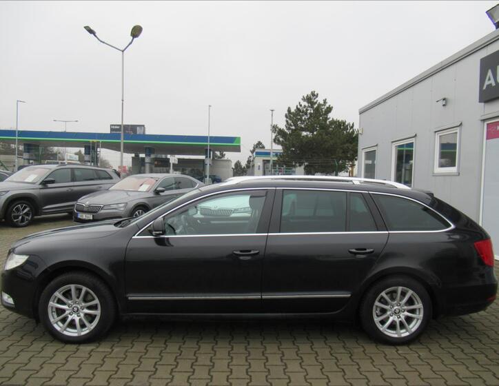Škoda Superb 3
