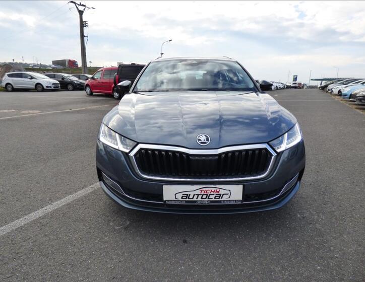 Škoda Octavia 8