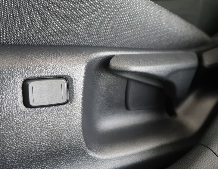 Toyota Corolla 33