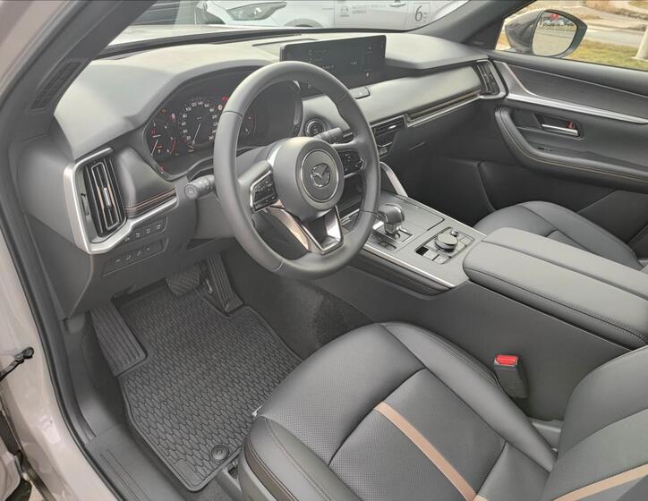 Mazda CX-60 14
