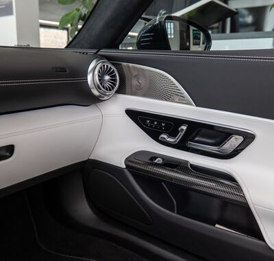 Mercedes-Benz SL 11
