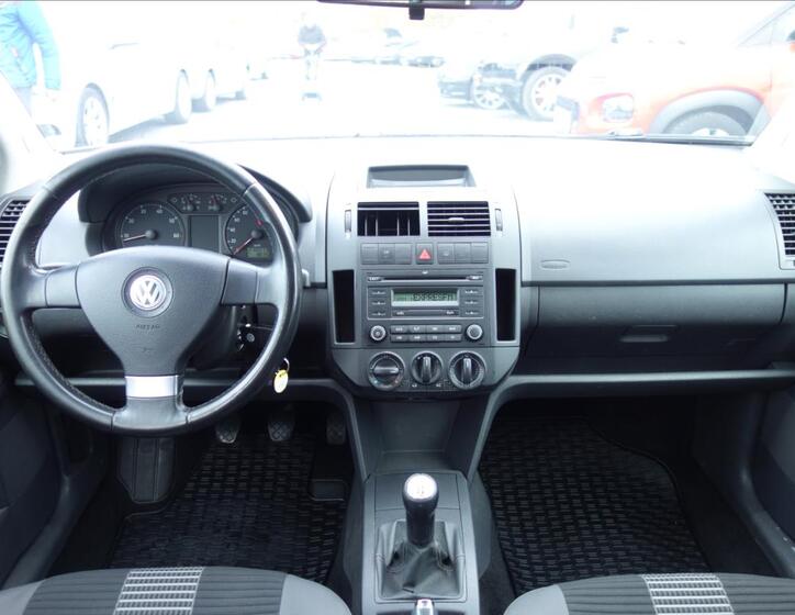 Volkswagen Polo 17