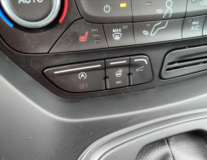 Ford Kuga 27