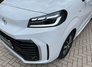 Toyota ProAce Verso 10