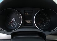 Volkswagen Golf 16