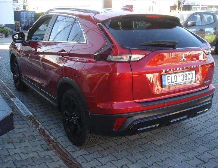 Mitsubishi Eclipse Cross 6