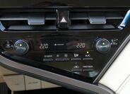 Toyota Camry 17