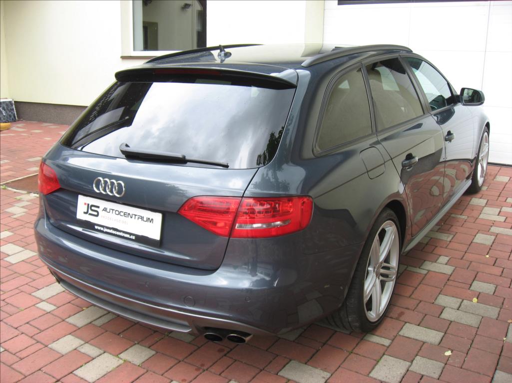Audi S4