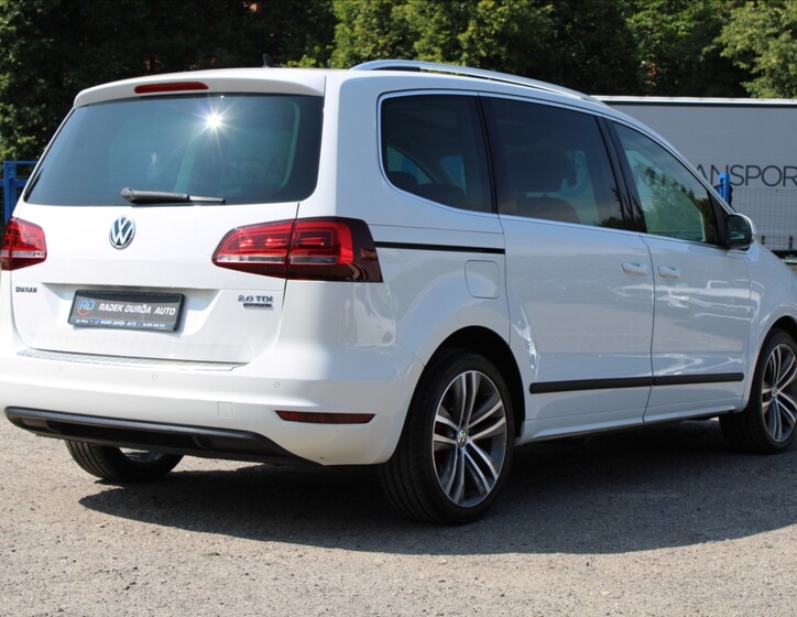 Volkswagen Sharan 5