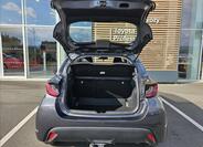 Toyota Yaris 9