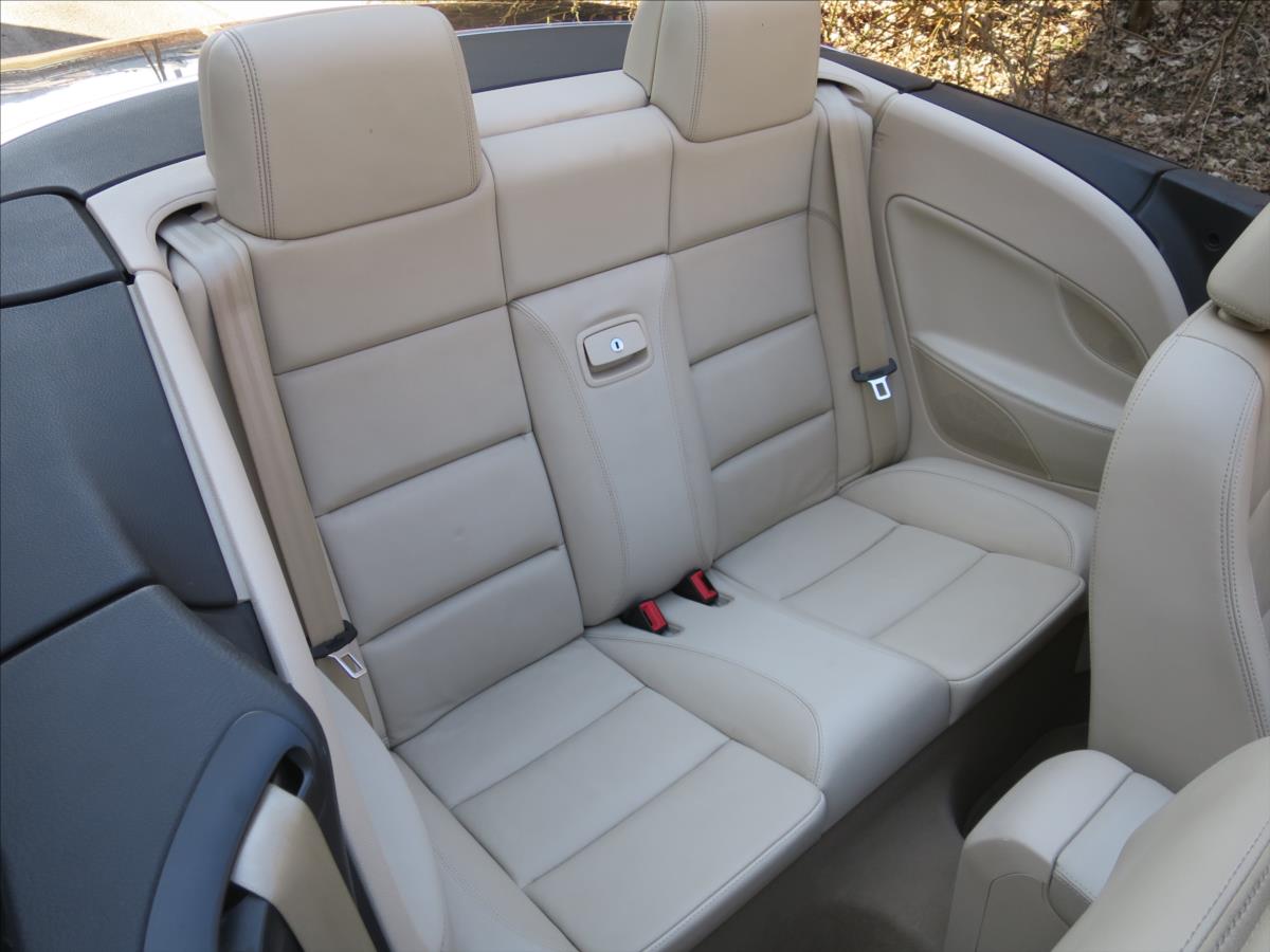 Volkswagen EOS