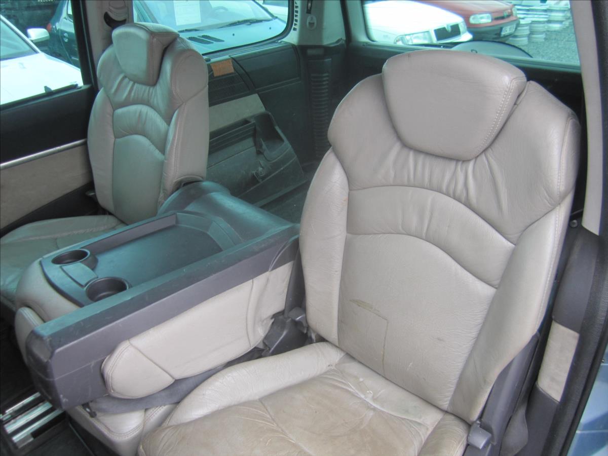 Peugeot 807