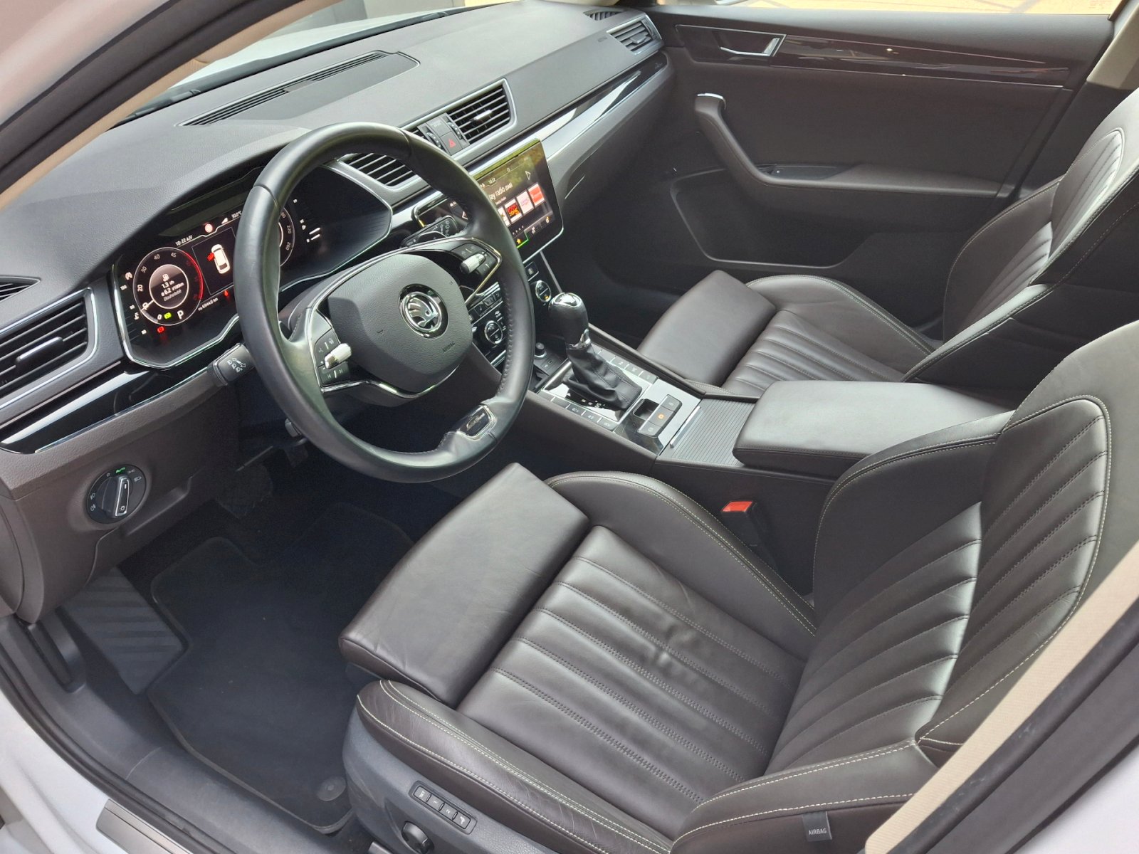 Škoda Superb