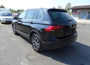 Volkswagen Tiguan 6