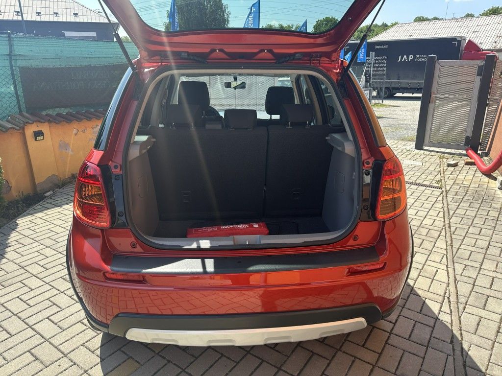 Suzuki SX4