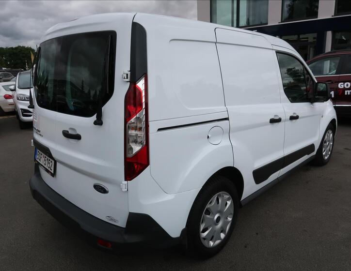 Ford Transit Connect 3