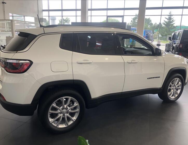 Jeep Compass 7