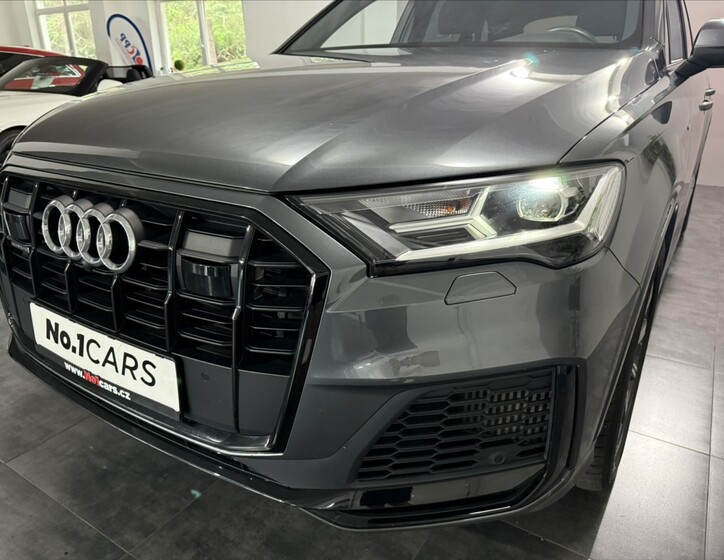 Audi Q7 31