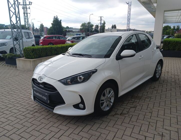 Toyota Yaris 2