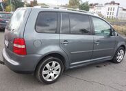 Volkswagen Touran 8