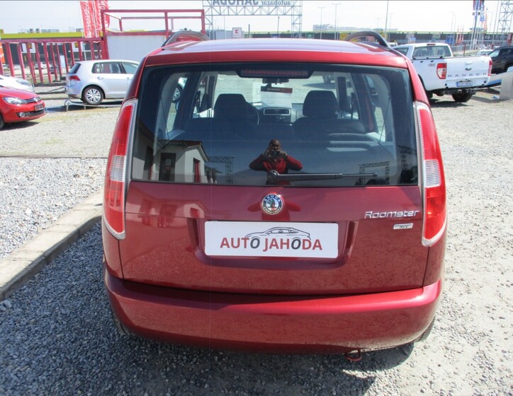 Škoda Roomster 7