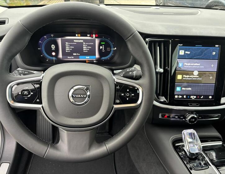 Volvo V60 14