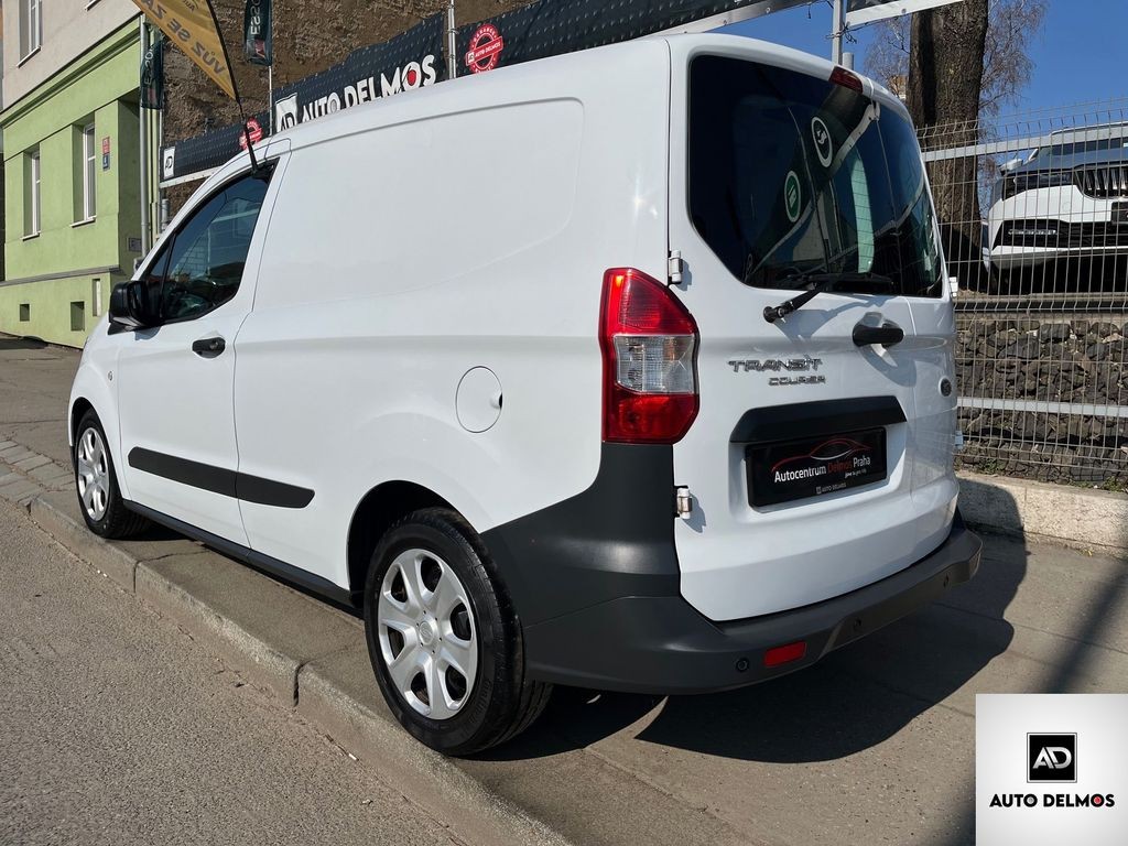 Ford Transit Courier