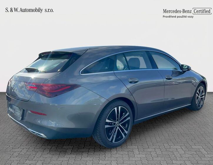 Mercedes-Benz CLA 5
